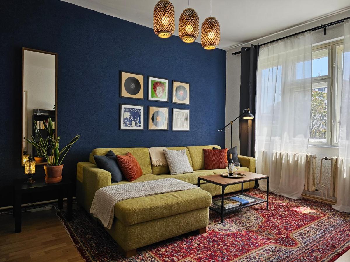 Stone Square Apartment Братислава Экстерьер фото