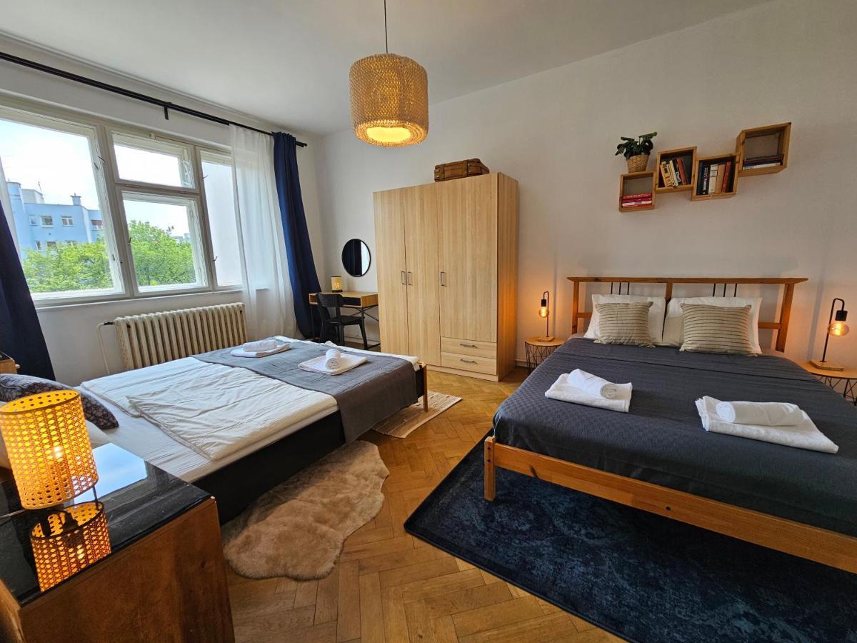 Stone Square Apartment Братислава Экстерьер фото