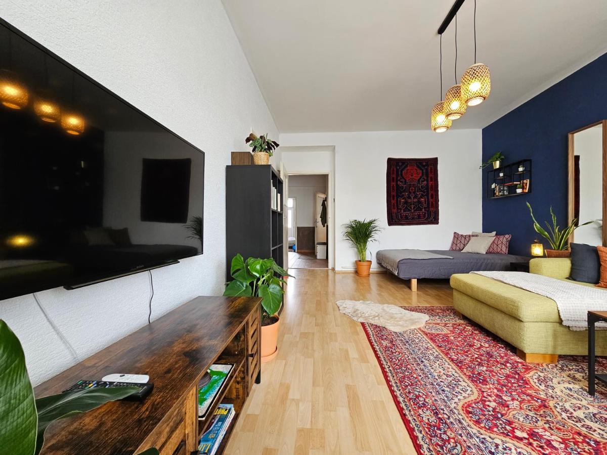 Stone Square Apartment Братислава Экстерьер фото