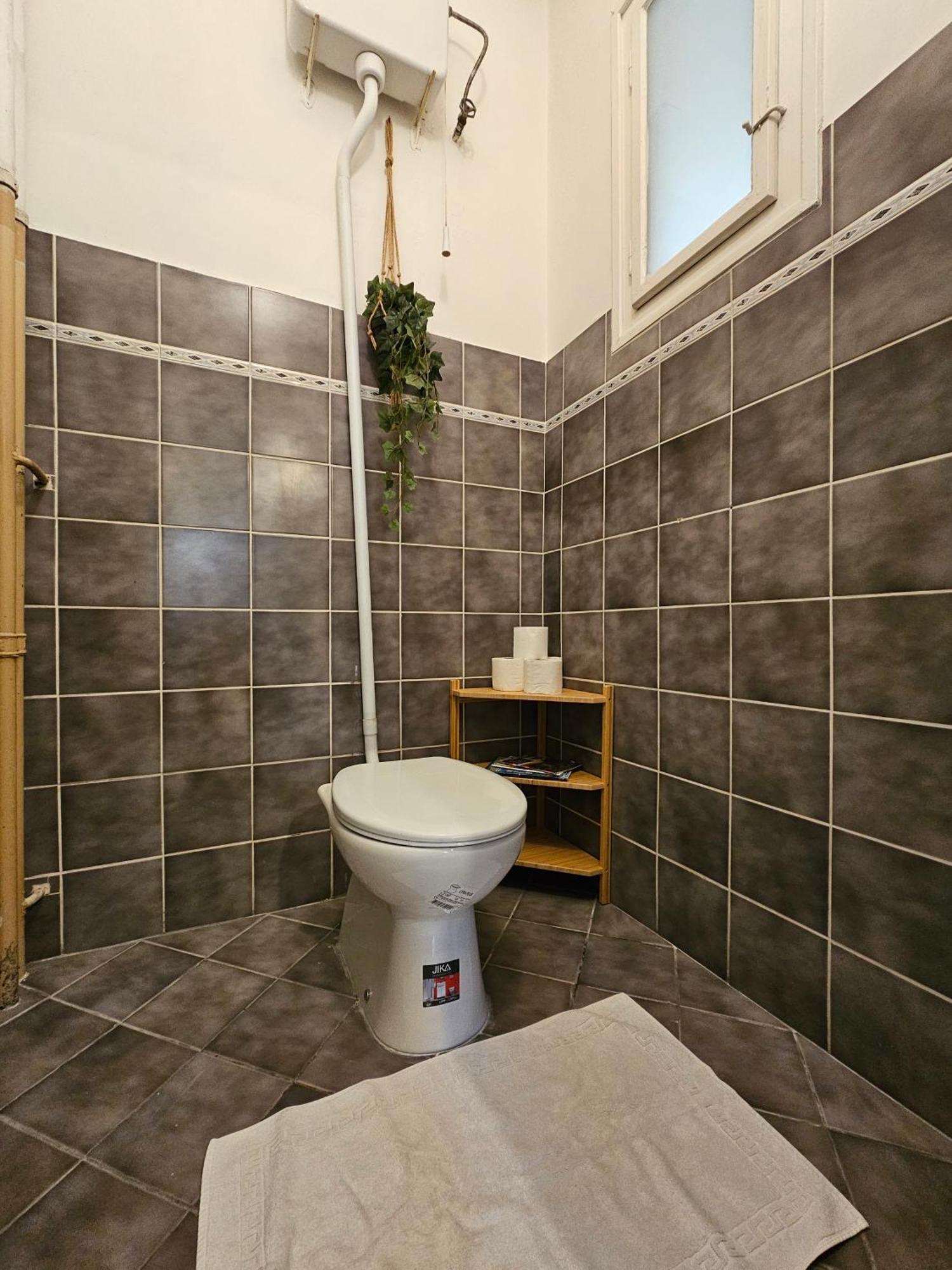 Stone Square Apartment Братислава Экстерьер фото
