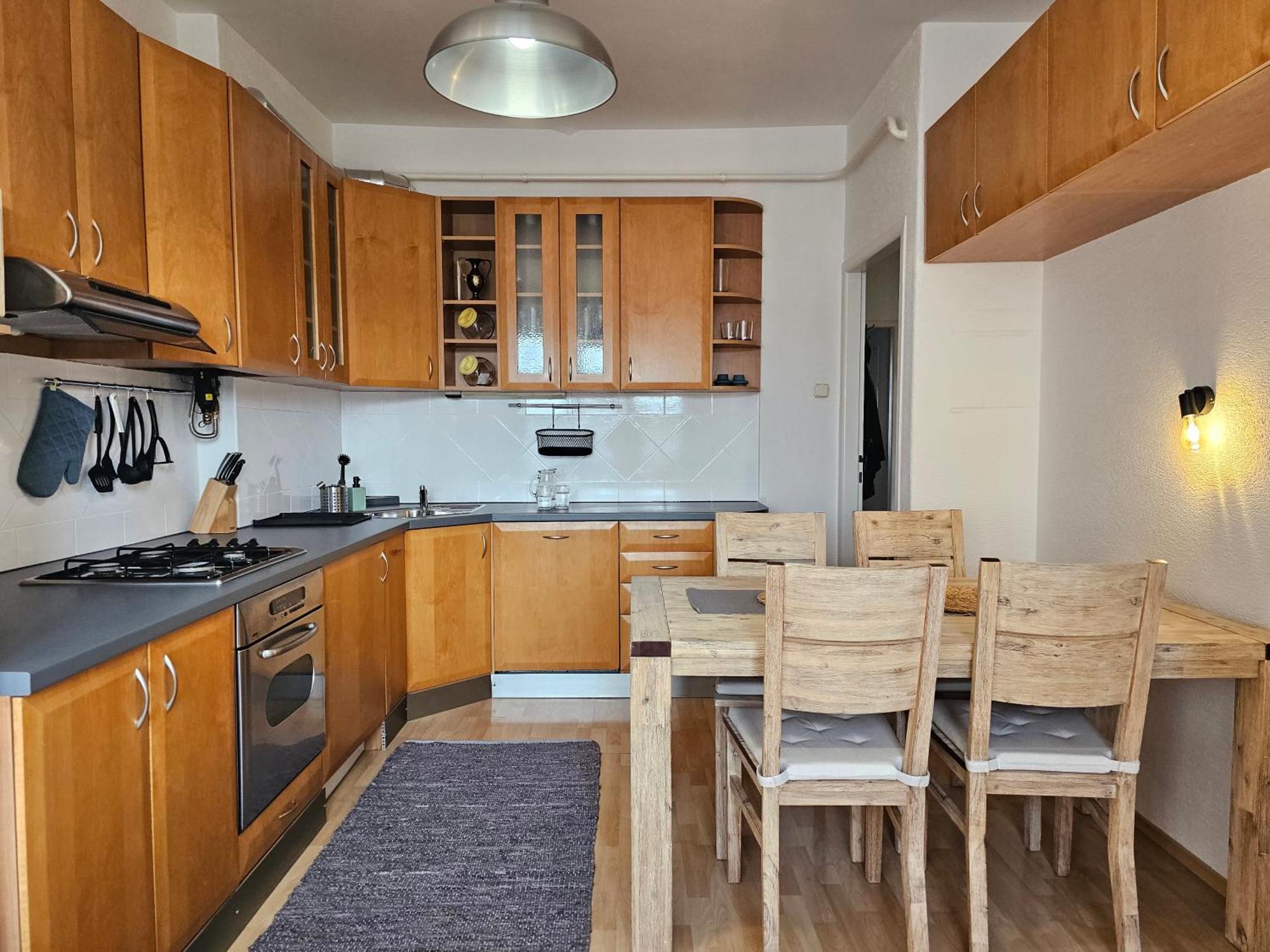 Stone Square Apartment Братислава Экстерьер фото