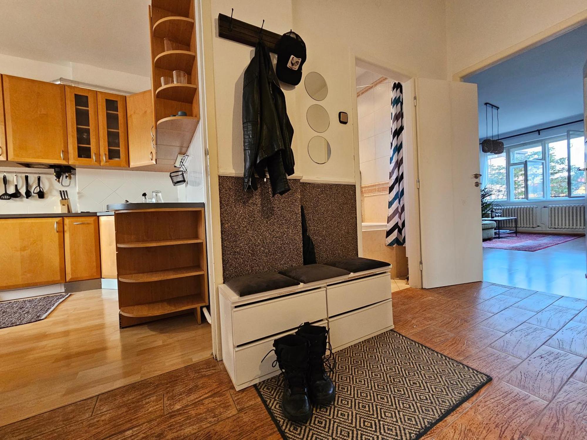 Stone Square Apartment Братислава Экстерьер фото