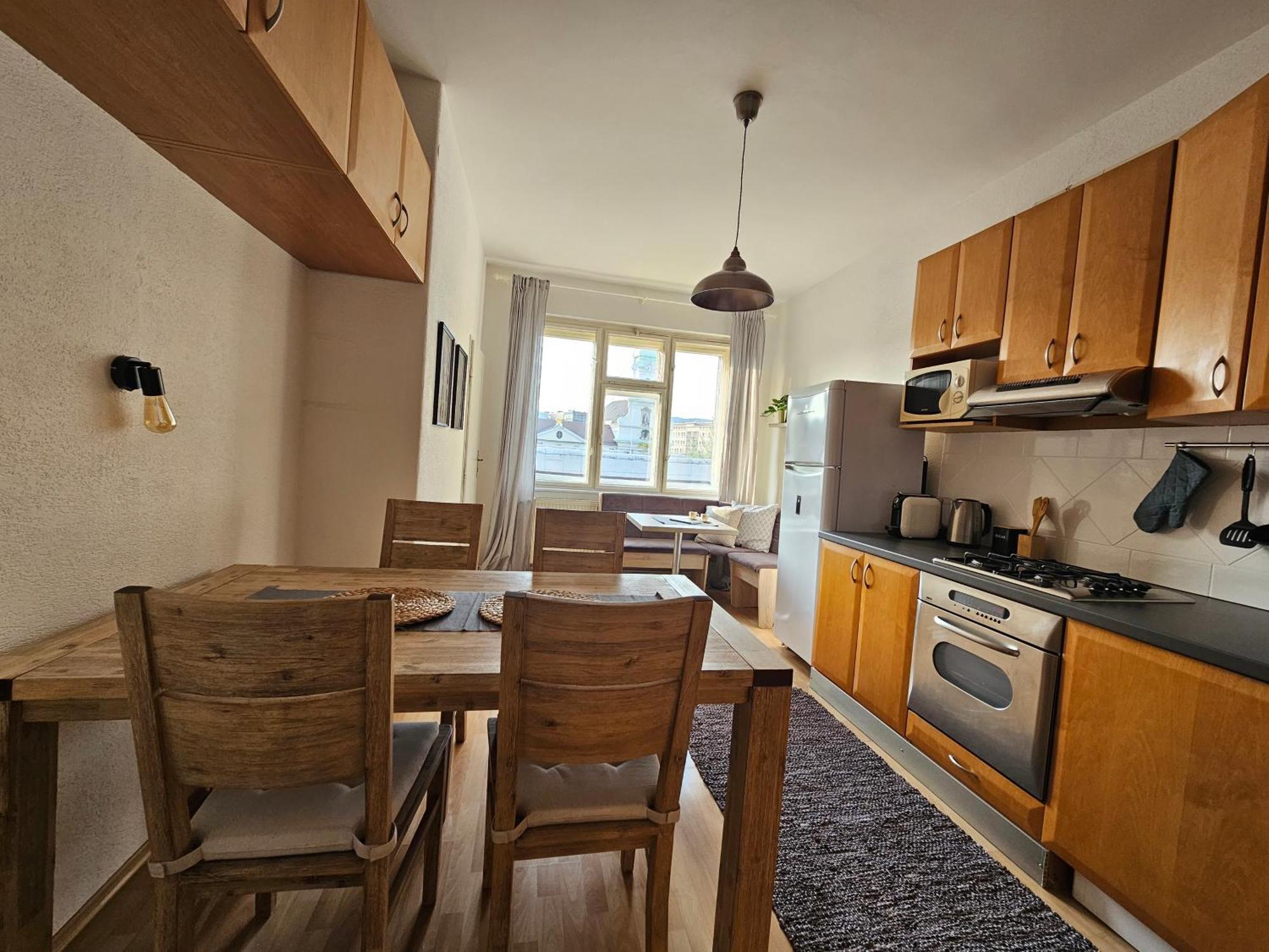 Stone Square Apartment Братислава Экстерьер фото